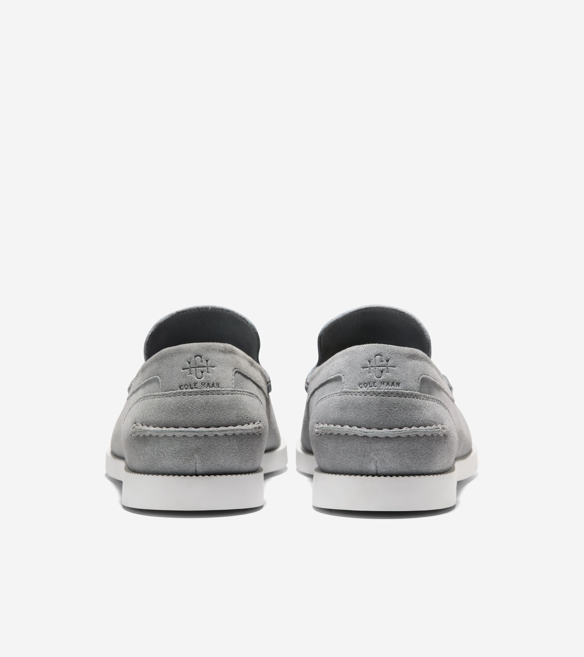 C42508:ULTIMATE GRAY SUEDE / OYSTER MUSHROOM