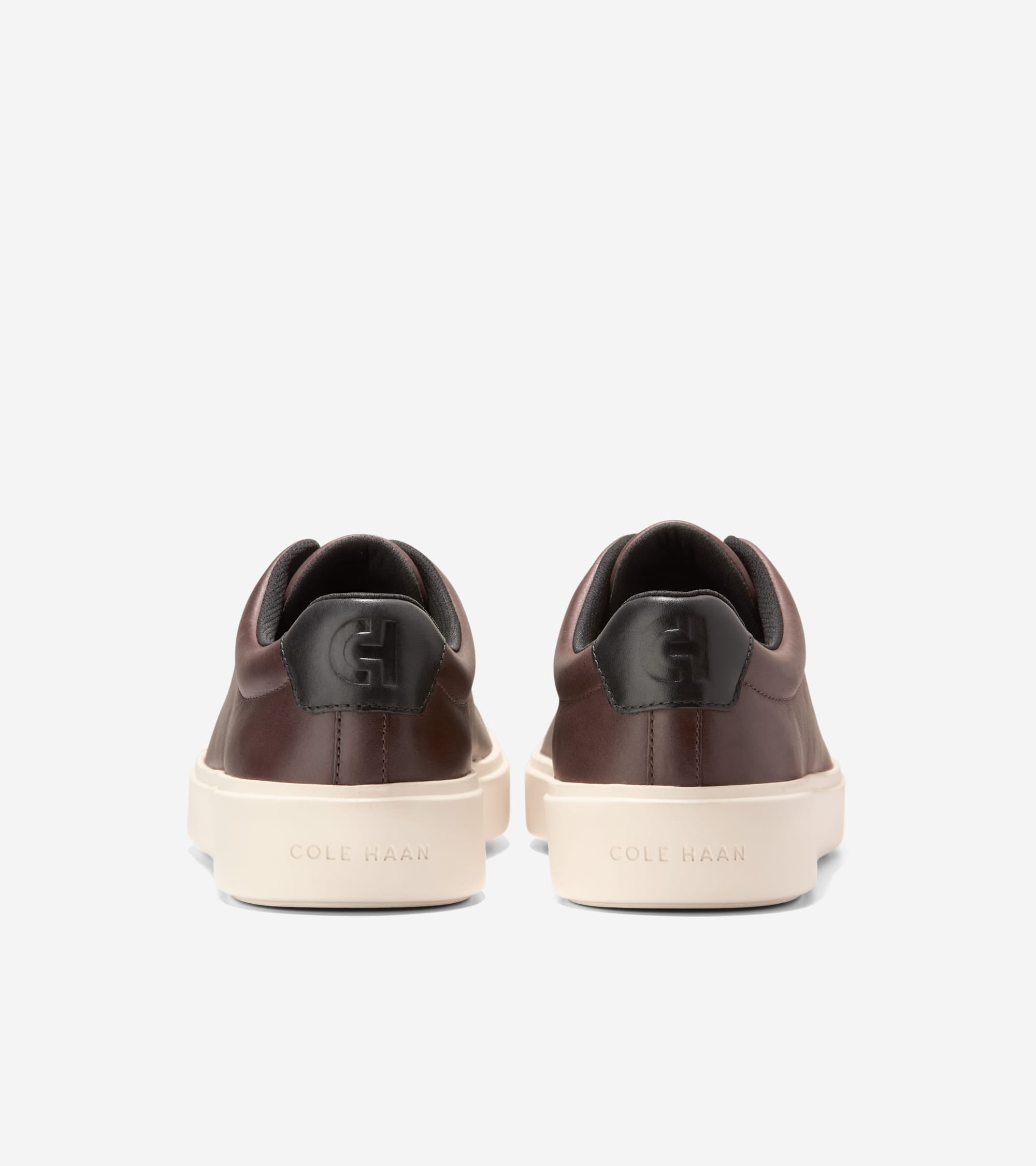 Men's Grand Crosscourt Traveler Sneaker