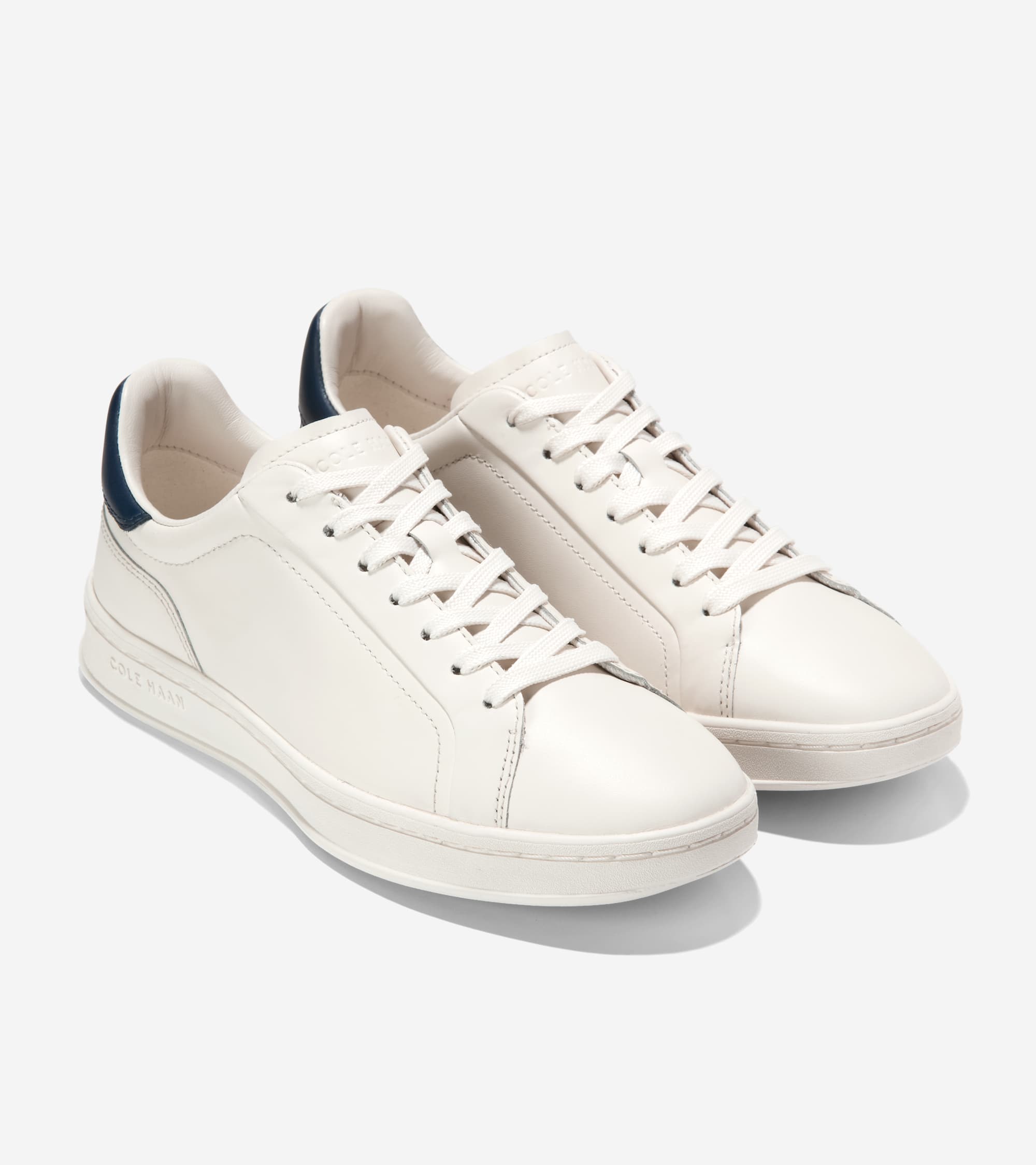 W34982:Women's GrandPrø Breakaway Lace-To-Toe Sneakers