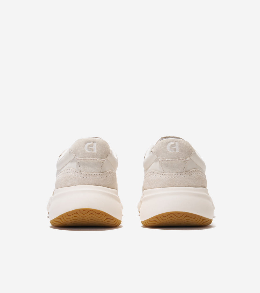 Women's Grand Crosscourt Runner 2.0