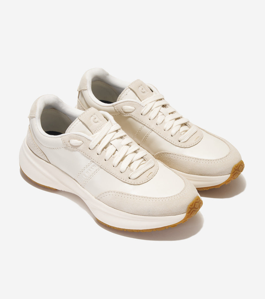 Women's Grand Crosscourt Runner 2.0